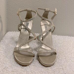 Champagne satin Steve Madden crystal sandal stilettos size 8.5